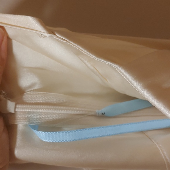 Marciano Women's Embellished Silk Dress - Picture 8 of 9